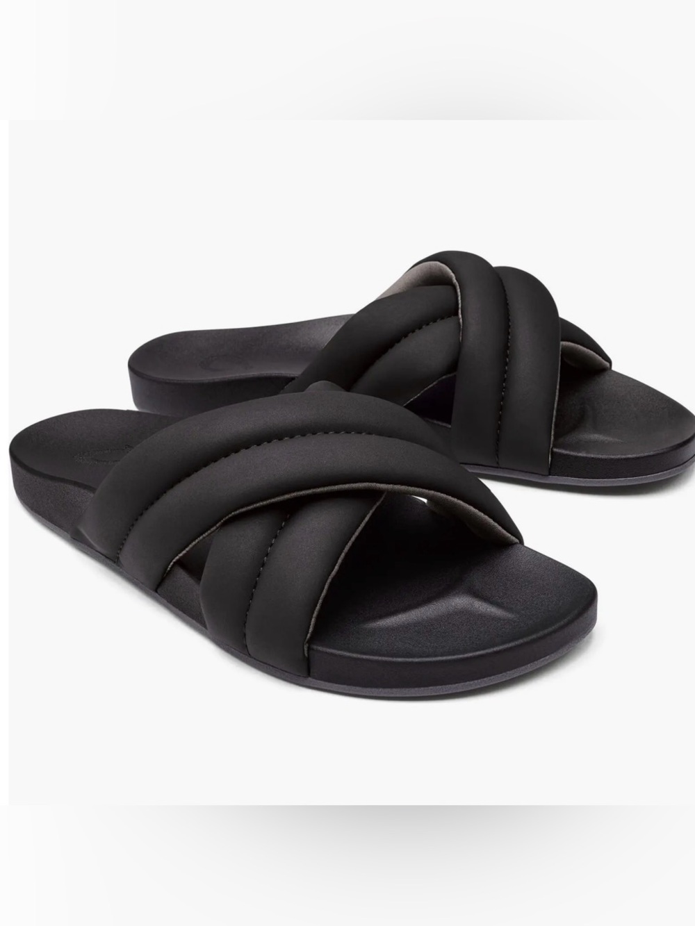 OluKai Hila Black Quilted Crossover Slide Sandals Water resistant Sz 10 EUC